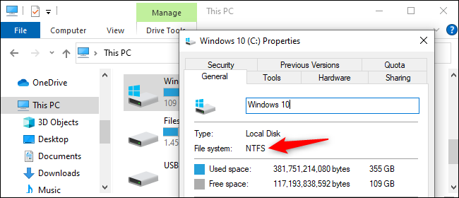 Compruebe el sistema de archivos de una unidad en Windows 10.