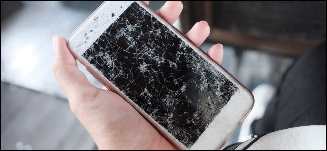 ¿La pantalla táctil de tu teléfono está rota? Evite estos malos consejos de reparación