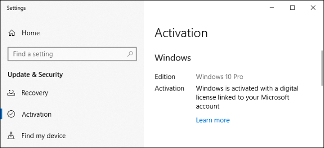La pantalla de configuración de Windows 10 muestra que está activado con una licencia digital.